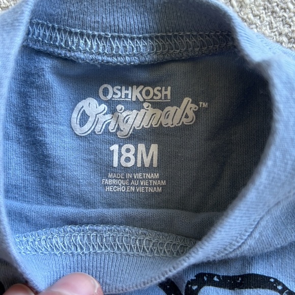 OshGosh 18 month long sleeve - Picture 3 of 3